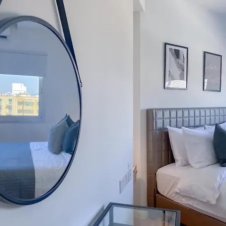 아파트 Phaedrus Living: Plateia Grigio 니코시아